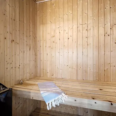 Schönes Haus In Mit Sauna Blåvand