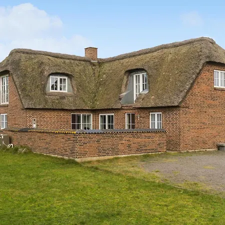 Beautiful In With Sauna