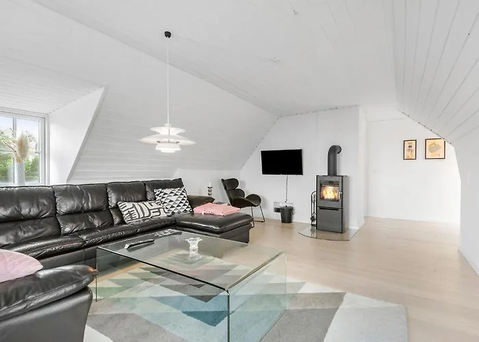 Beautiful In With Sauna